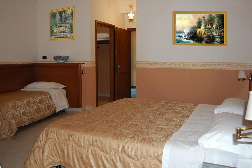 Hotel Ristorante Donato Calvizzano Экстерьер фото