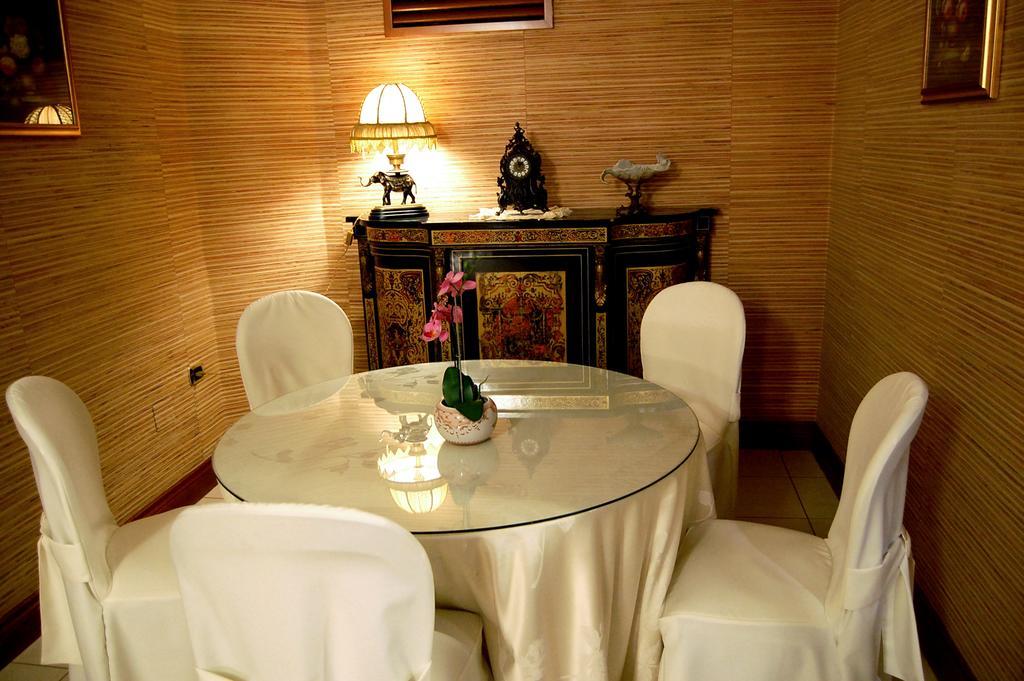 Hotel Ristorante Donato Calvizzano Экстерьер фото