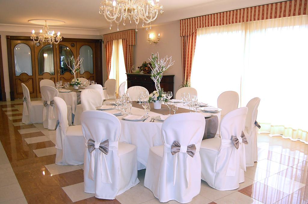 Hotel Ristorante Donato Calvizzano Экстерьер фото